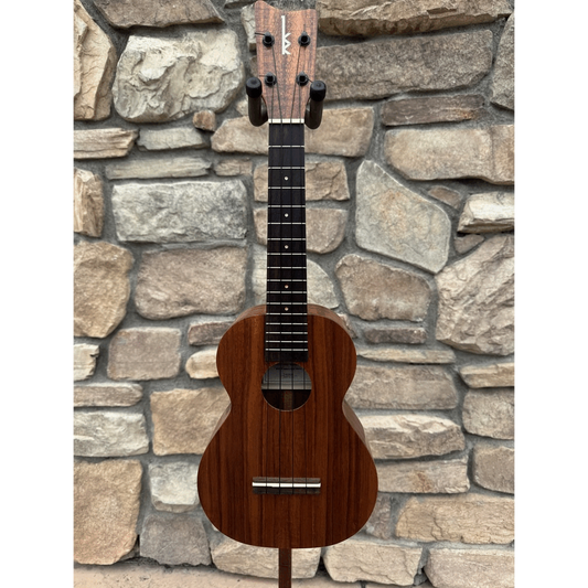 Kamaka HF-2 Concert Ukulele