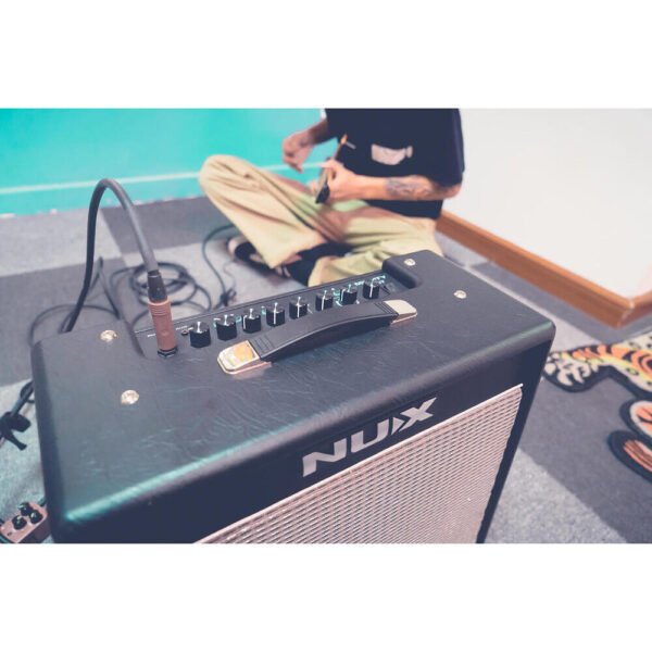 NUX Mighty 40BT Electric Guitar Combo Amp - Image 3