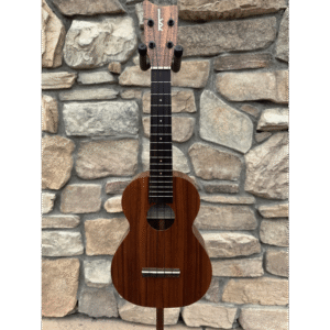 Kamaka HF2 Concert Ukulele Top